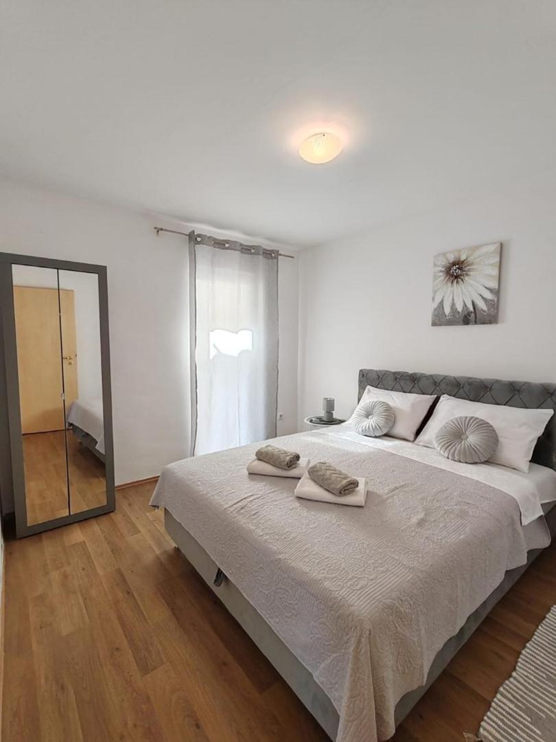 Apartments Amare Neum Bagian luar foto