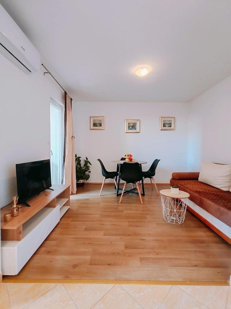 Apartments Amare Neum Bagian luar foto